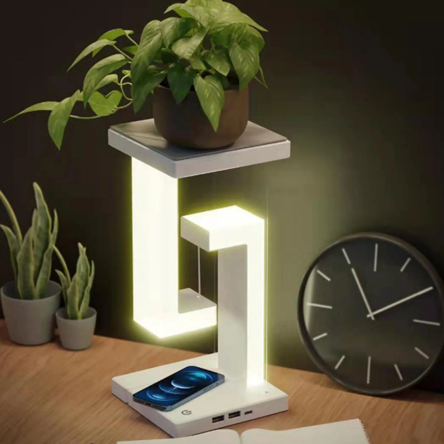 LED Suspended Anti-Gravity Night Light with 10W Wireless Charger - Loovy #