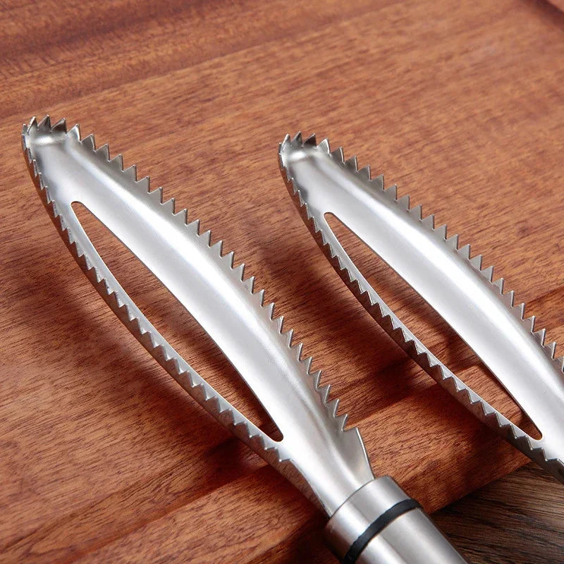 Stainless Steel Fish Scale Remover - Scraper & Tweezers for Easy Fish Cleaning - Loovy #
