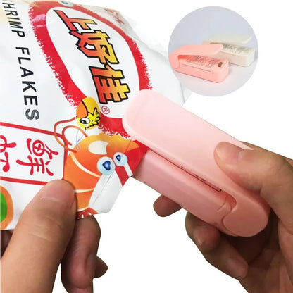 Portable Mini Heat Sealer - Food Saver for Bags & Snacks - Loovy # 