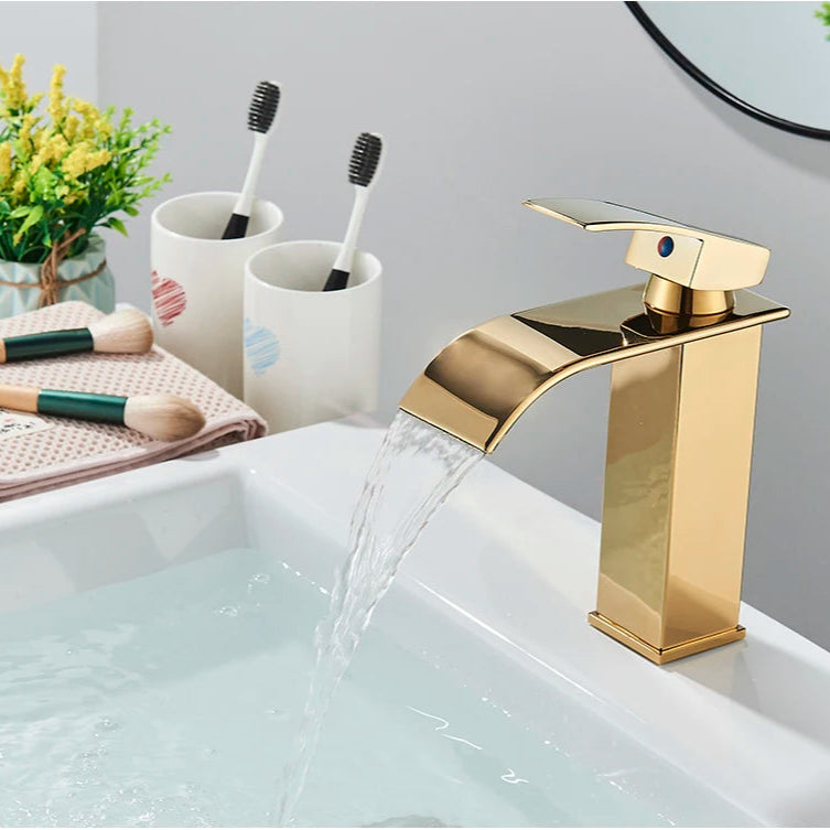 Waterfall Bathroom Basin Faucet – Elegant and Functional - Loovy # 