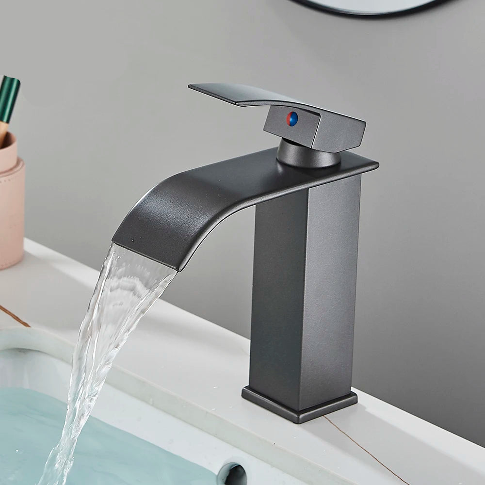 Waterfall Bathroom Basin Faucet – Elegant and Functional - Loovy