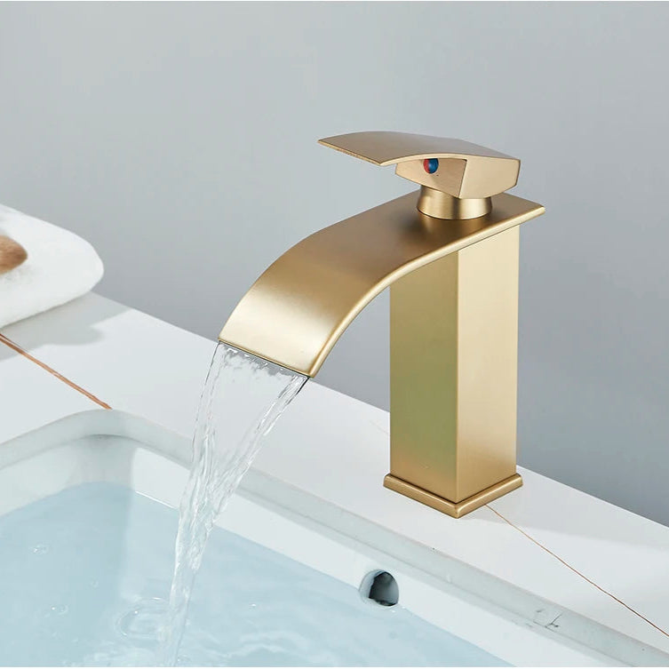 Waterfall Bathroom Basin Faucet – Elegant and Functional - Loovy # 