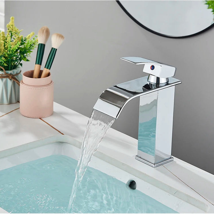 Waterfall Bathroom Basin Faucet – Elegant and Functional - Loovy # 